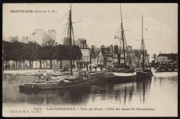 1 vue  - Landerneau.- Vue du port côté quai Saint-Houardon (quai de Cornouaille) (ouvre la visionneuse)