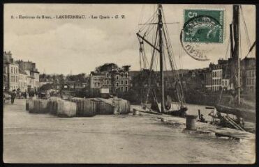 1 vue  - Landerneau. - Le quai de Léon avec le sur la maison du pont en construction (ouvre la visionneuse)