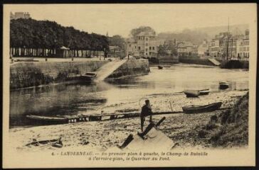 1 vue  - Landerneau.- Le port avec vue à droite sur le champ de bataille et en arrière-plan le pont de Rohan (ouvre la visionneuse)