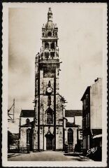 1 vue  - Landerneau. - Eglise Saint-Houardon, façade (ouvre la visionneuse)