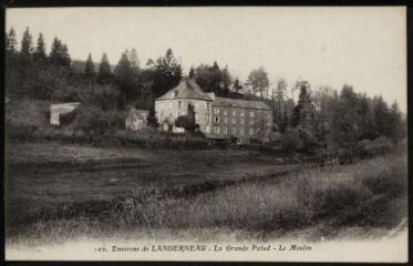 1 vue  - La Forêt-Landerneau. - La Grande Palud, le moulin (ouvre la visionneuse)