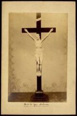 1 vue  - Croix de jésus, Œuvre de Yan Larhantec (ouvre la visionneuse)